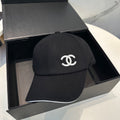 Casquette Chanel Noir & Blanc – Logo CC Brodé Premium