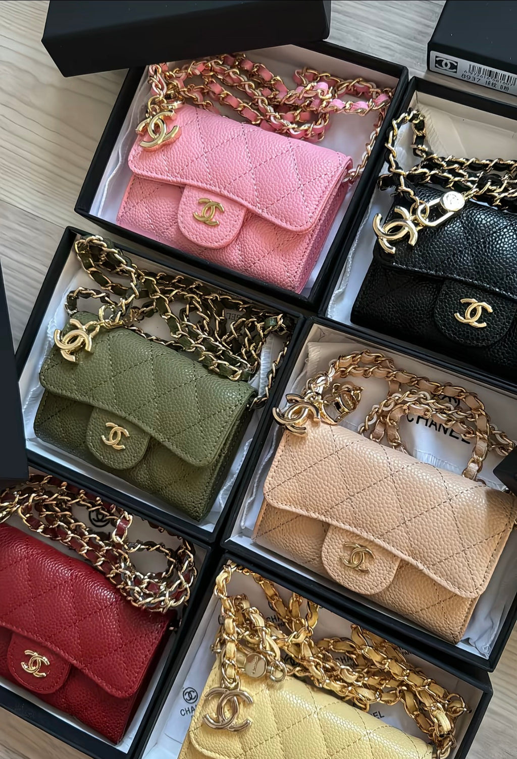 Mini Sac Chanel Premium Chaîne Gold – Collection Multicolore