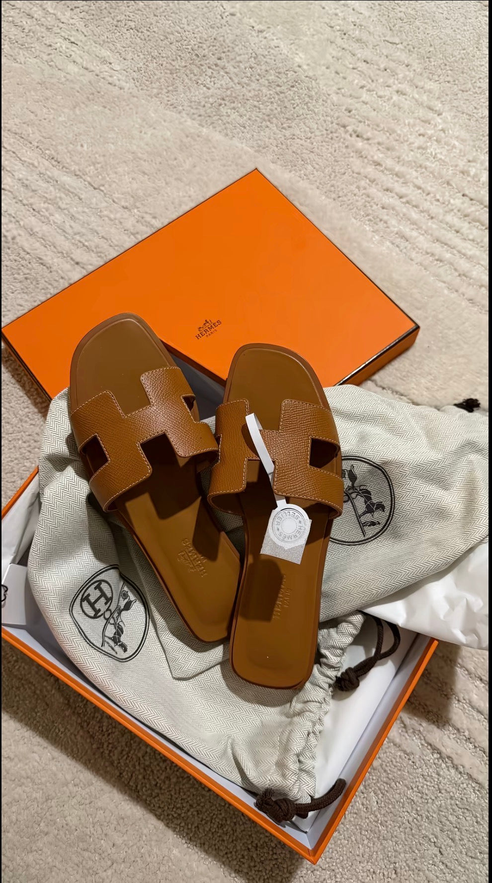 Claquettes Hermès Oran – Élégance & confort premium