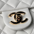 Mini Sac Chanel Matelassé Gold – Blanc & Rose Pastel