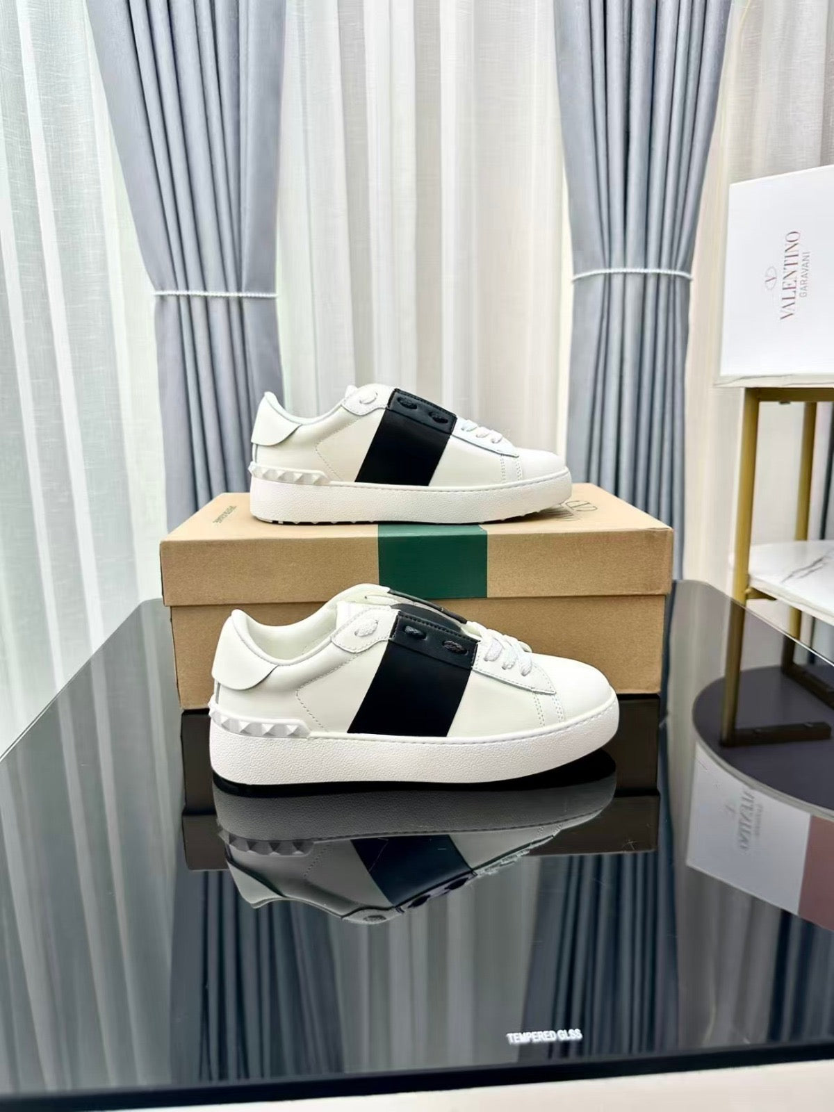 Sneakers Loro Piana Premium Noir & Blanc