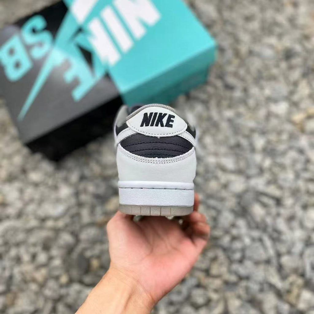 Nike SB Dunk Low Grey Shadow 🩶🖤