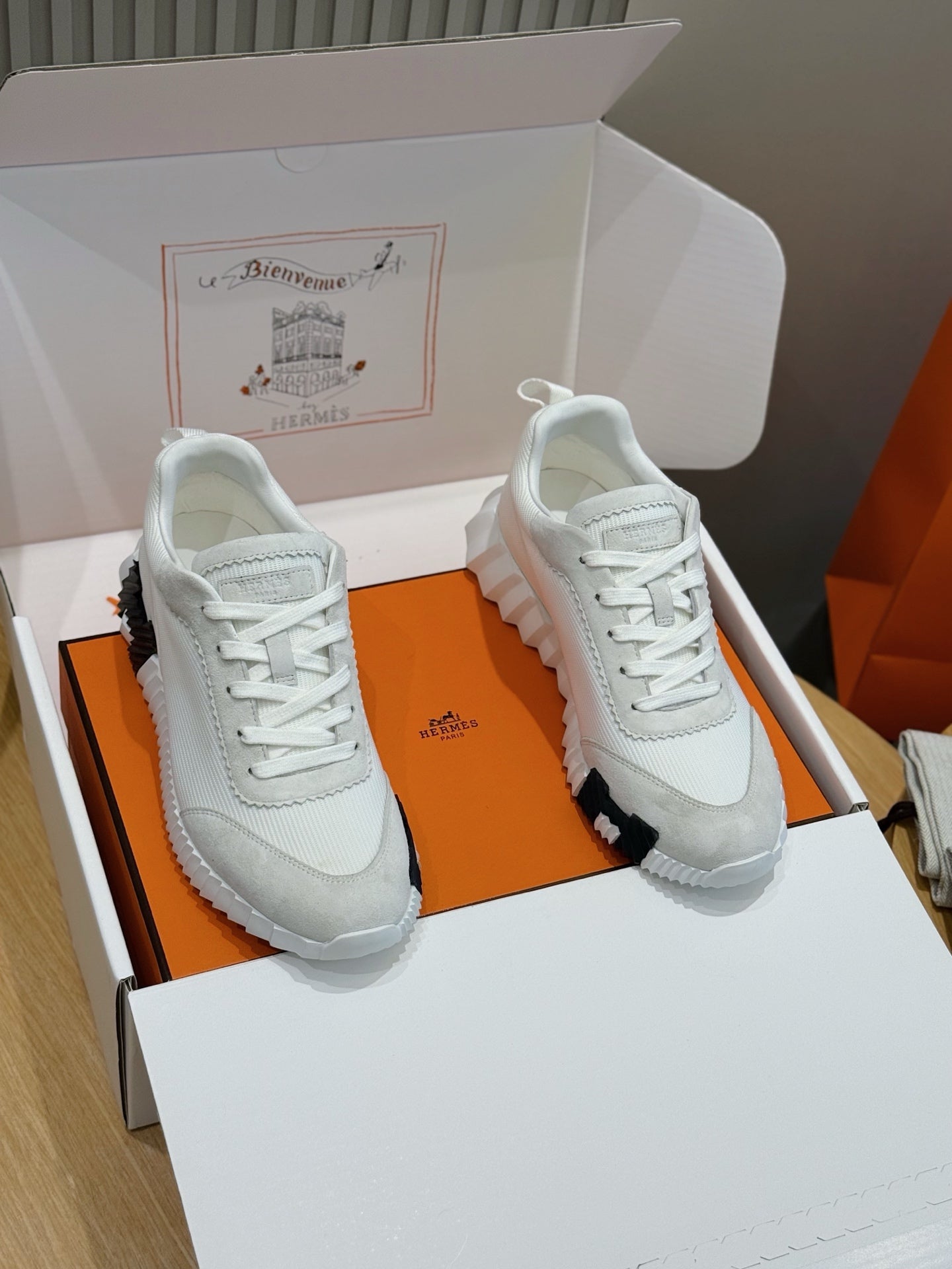 Hermès Bouncing Blanche – Sneakers Luxe Homme/Femme