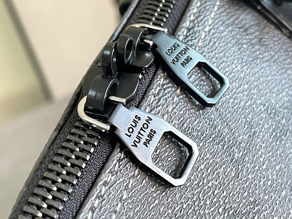Sac de Voyage Louis Vuitton Keepall Eclipse Noir